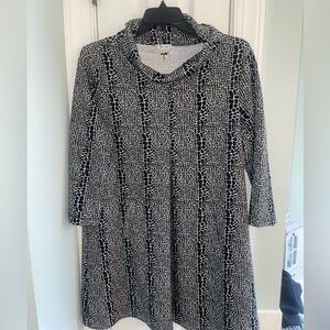 Tyler Boe XL Women's Black and White Snakeskin Patterned Dress